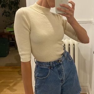 Cute eggshell 100% wool sweater